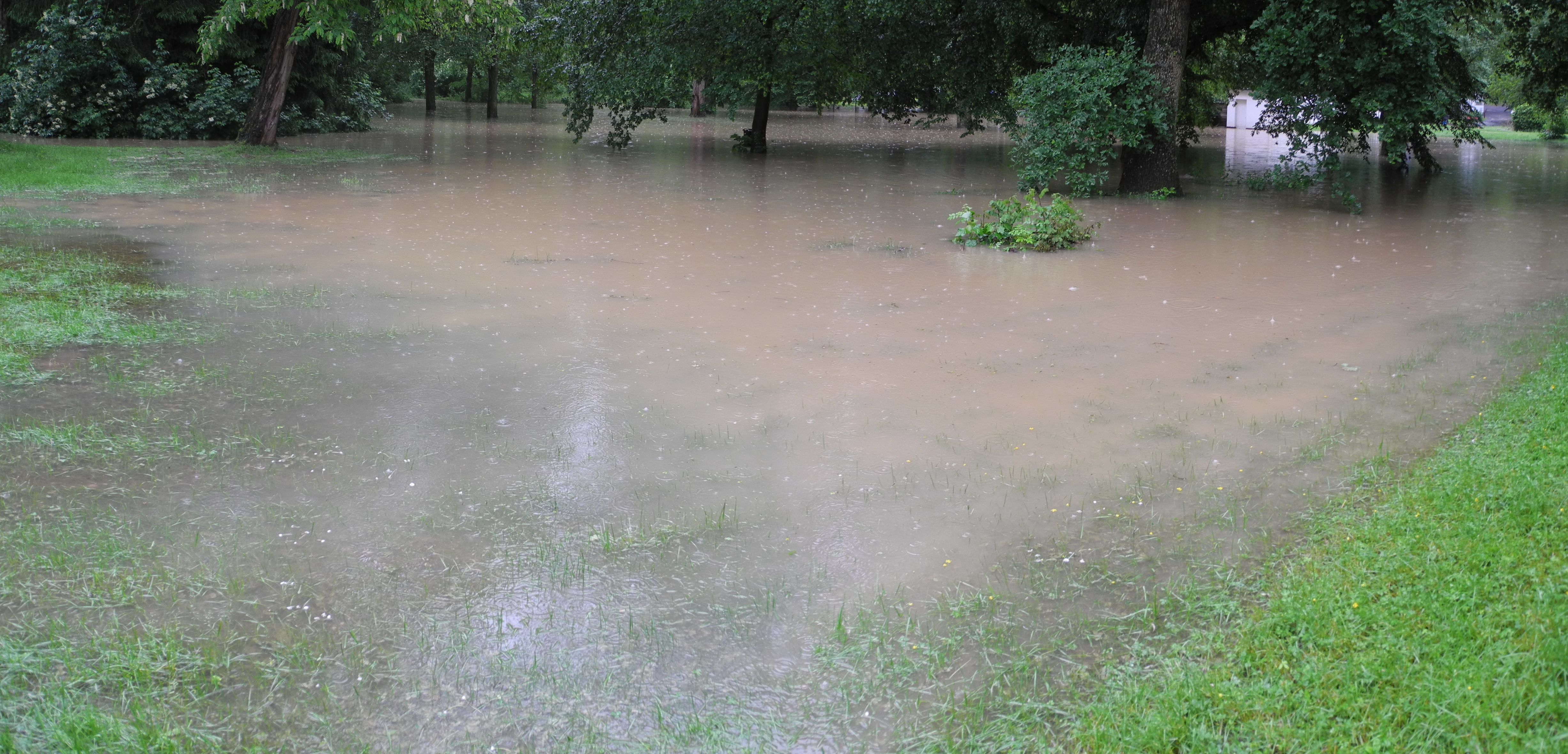Hochwasser 2.jpg
