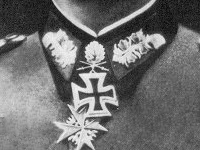 Uniform Frage 14 1