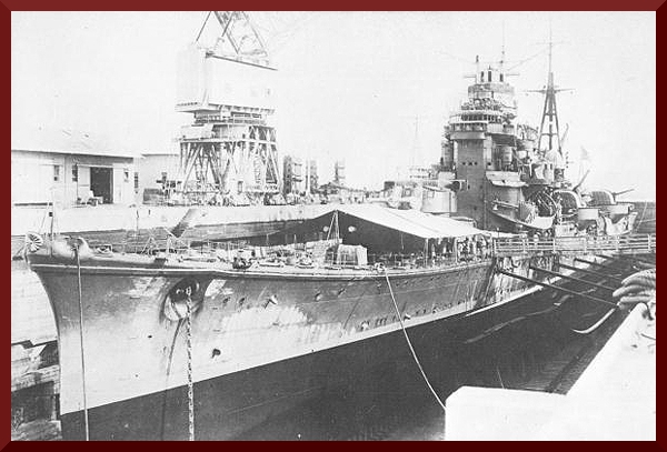 Japanese cruiser Ashigara 1942