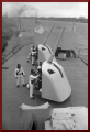 Bundesarchiv Bild 102-13388, Swinemünde, Flak-Kanonen der  Königsberg 01