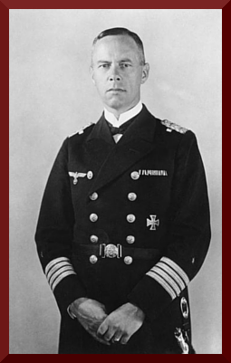 375px-Bundesarchiv Bild 146-2003-0027, Günter Lütjens 01