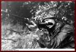 Bundesarchiv Bild 101I-720-0344-11%252C Frankreich%252C Fallschirmjäger mit FJG 42 in Stellung%255B1%255D