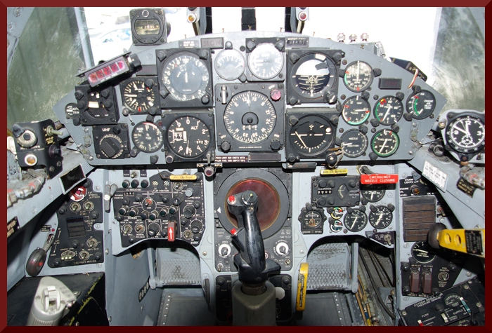 Dashboard F-104 (MAA)