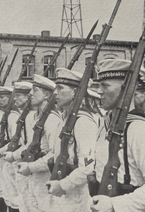 Infanteriedienst Forenbildarchiv