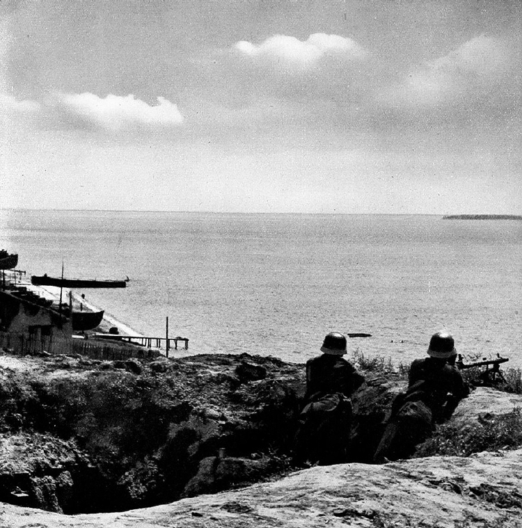 117 Küstenwache bei Otchatkow