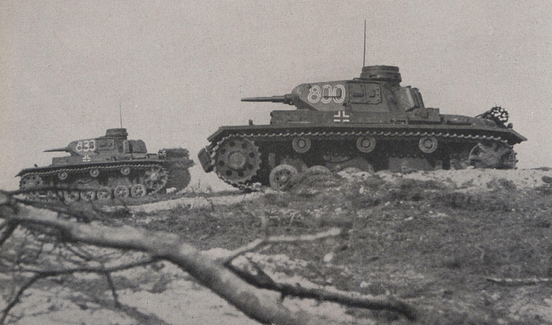 14 Buch Fechner Panzer am Feind 42
