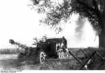 Bundesarchiv Bild 101I-732-0132-08A%2C Russland-Mitte%2C Zugkraftwagen mit 7%2C5cm Pak