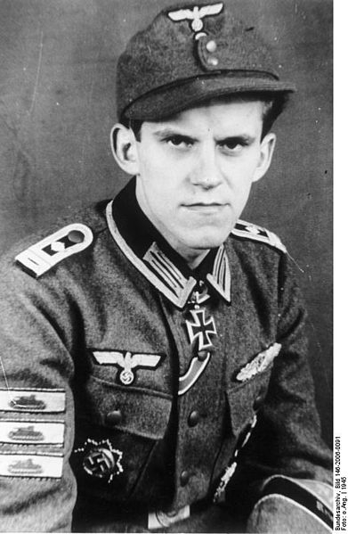 391px-Bundesarchiv Bild 146-2006-0091, Hanns Hönscheid[1]