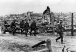 Bundesarchiv Bild 183-B22222, Russland, Kampf um Stalingrad, Infanterie[1]