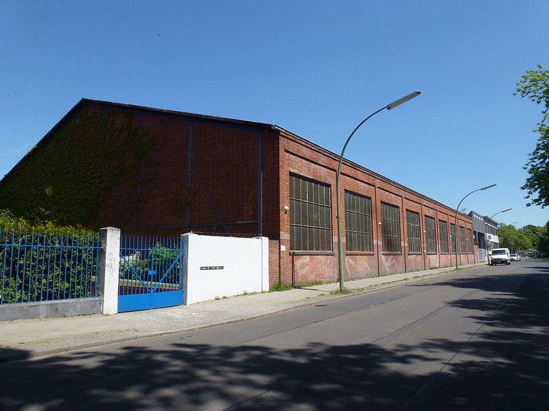 800px-Borsigwalde Breitenbachstraße-009[1]