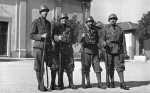 800px-Italian Soldiers WWII GM6[1]