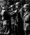 86b General Kortzfleisch verleiht EKs