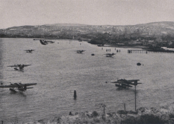 11 Wasserflugzeuge Forenbildarchiv
