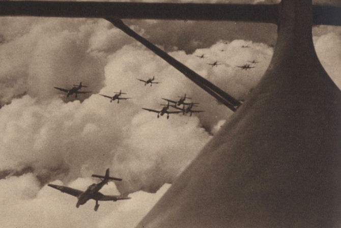 4 Ju 87 Stuka Forenbildarchiv