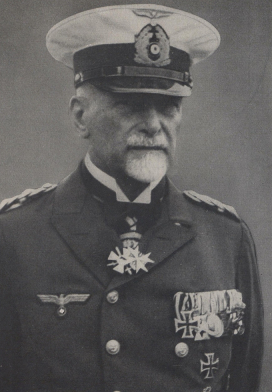 2 Admiral Behnke.