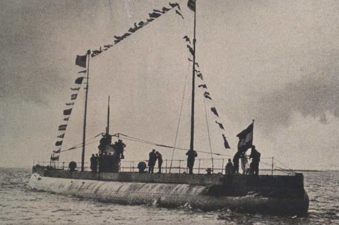 Frachttauchboot Deutschland die Weser aufwärts