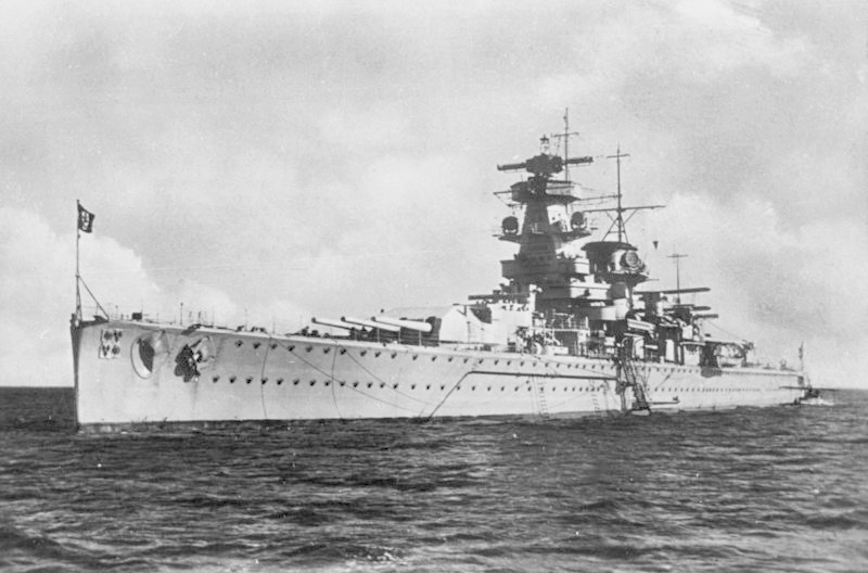 Bundesarchiv DVM 10 Bild-23-63-06, Panzerschiff  Admiral Graf Spee [1]