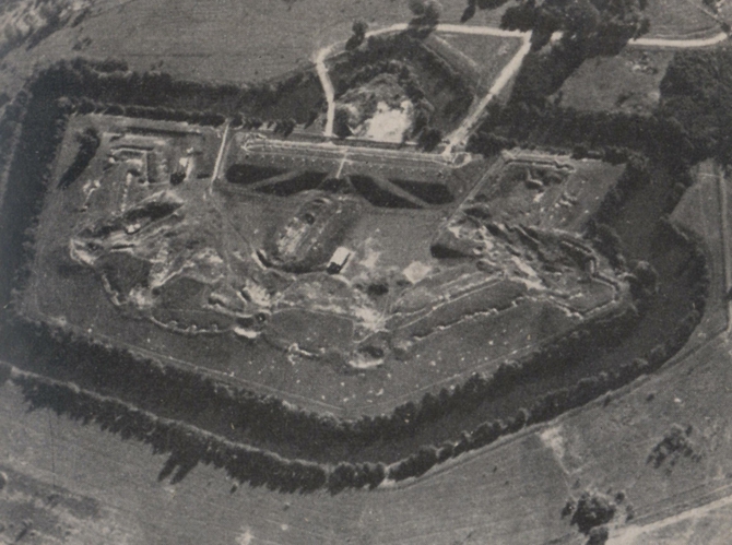 8a Festung vor Warschau Forenbildarchiv