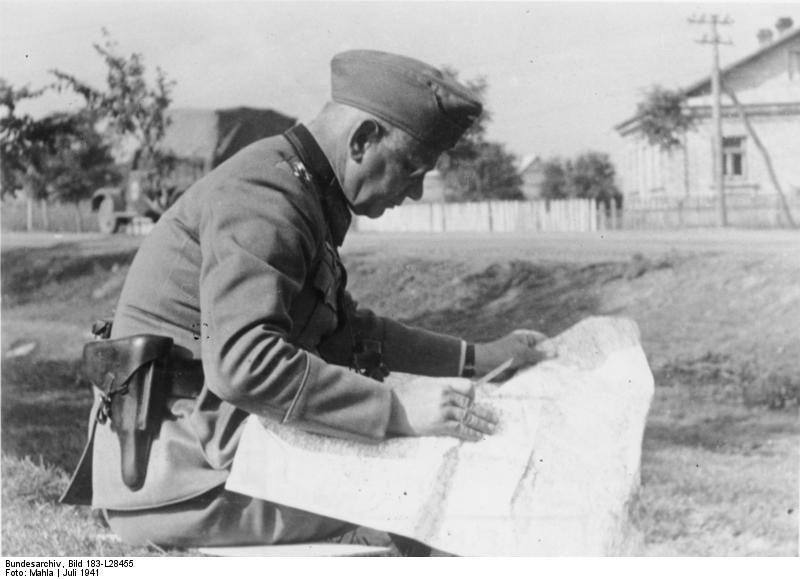 Bundesarchiv Bild 183-L28455, Russland, Generalfeldmarschall Walter v  Reichenau