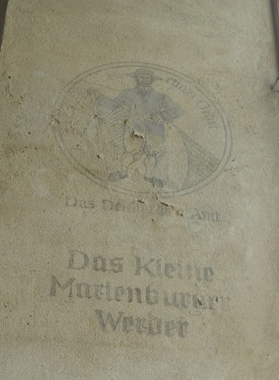 Danzig9852