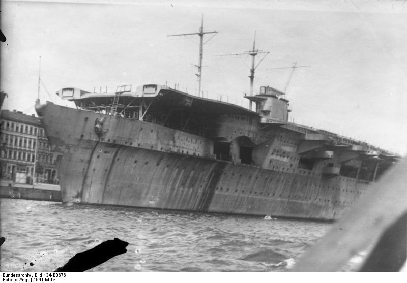 Bundesarchiv Bild 134-B0676, Flugzeugträger  Graf Zeppelin